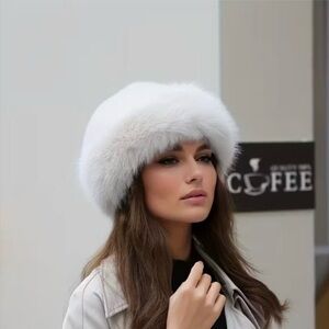 New Women's Elegant White Solid Winter Hat, Faux fur Trendy Fuzzy Warm Gorgeous